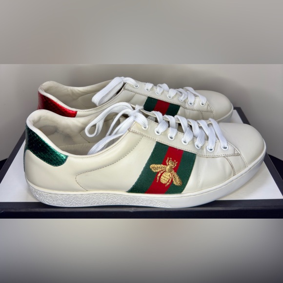 Gucci Men’s Ace White Leather Bee Embroidered Sneakers - Picture 2 of 11